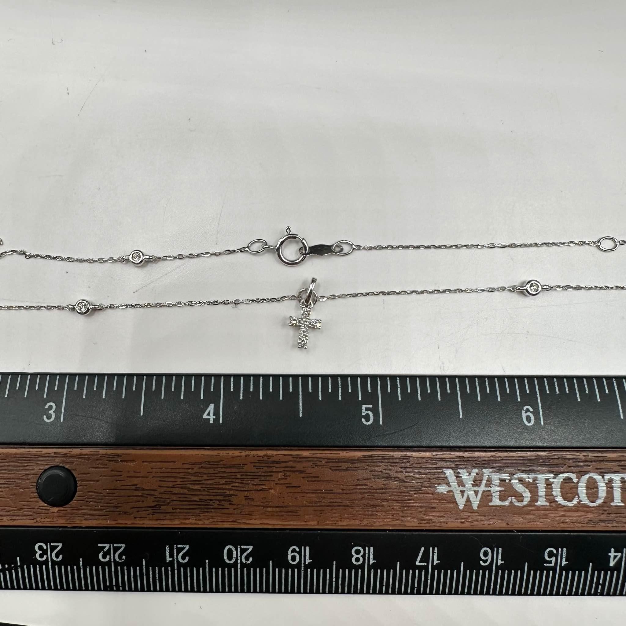 10K White Gold Diamond Cross Station Necklace 0.34ct HI SI 18”