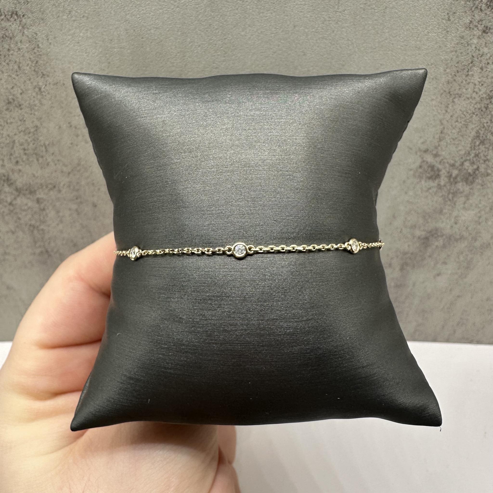 Diamond Station Bracelet in 14kt Yellow Gold – 0.15ctw, 7in, New