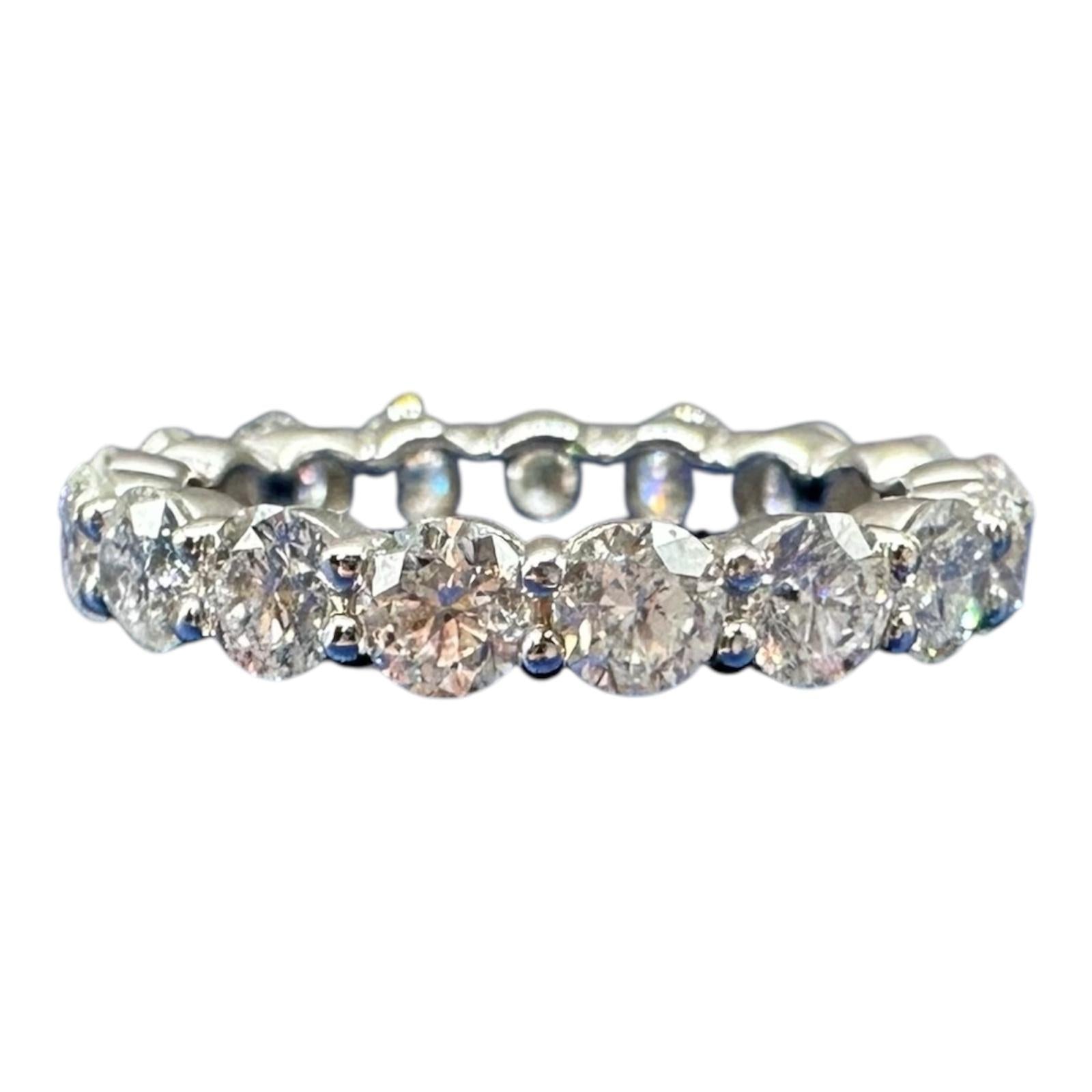 Natural Diamond Eternity Ring in 14kt White Gold - 2.8ctw Diamonds Size 6 New