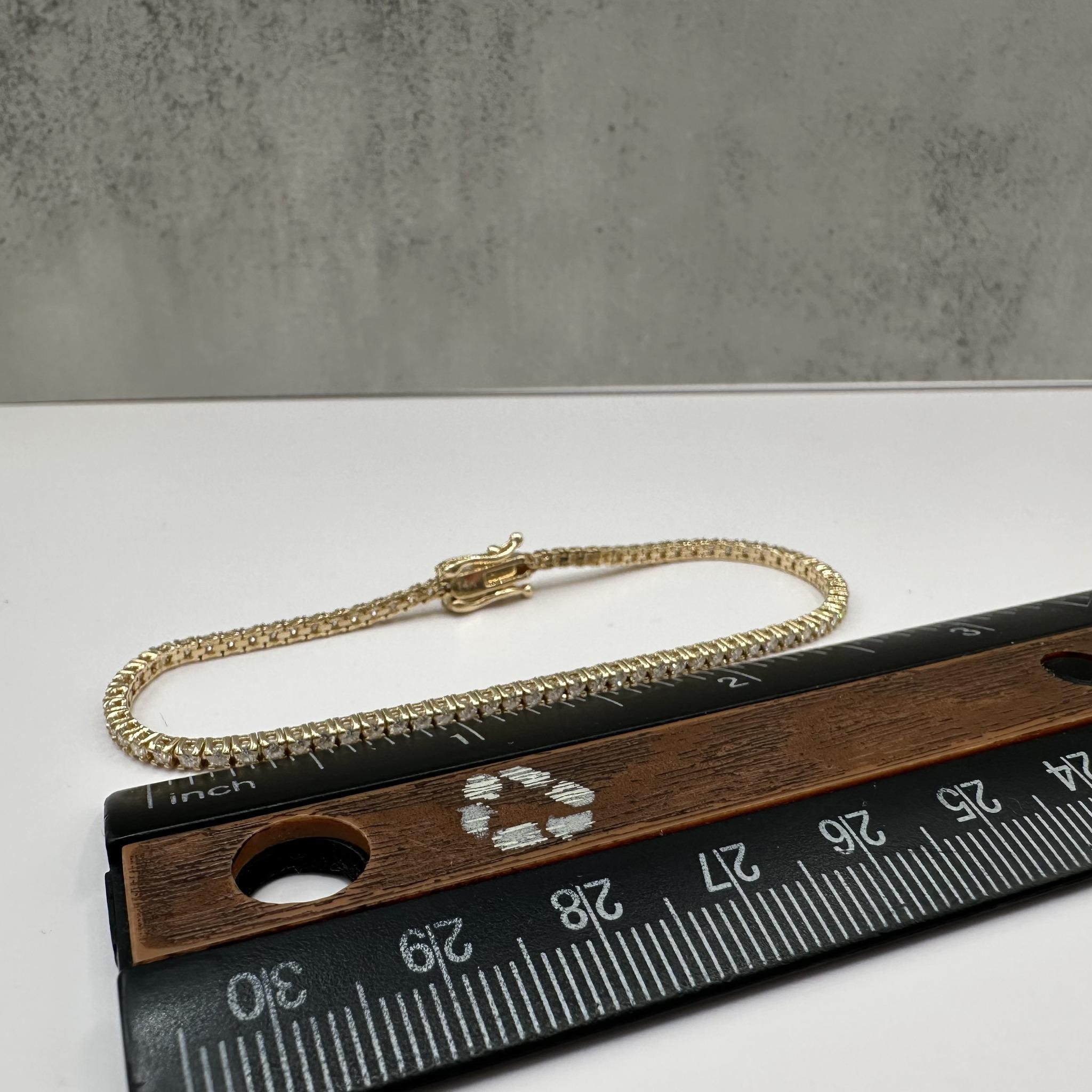 Natural Diamond Tennis Bracelet in 14kt Yellow Gold – 1.65ct, 7in, New