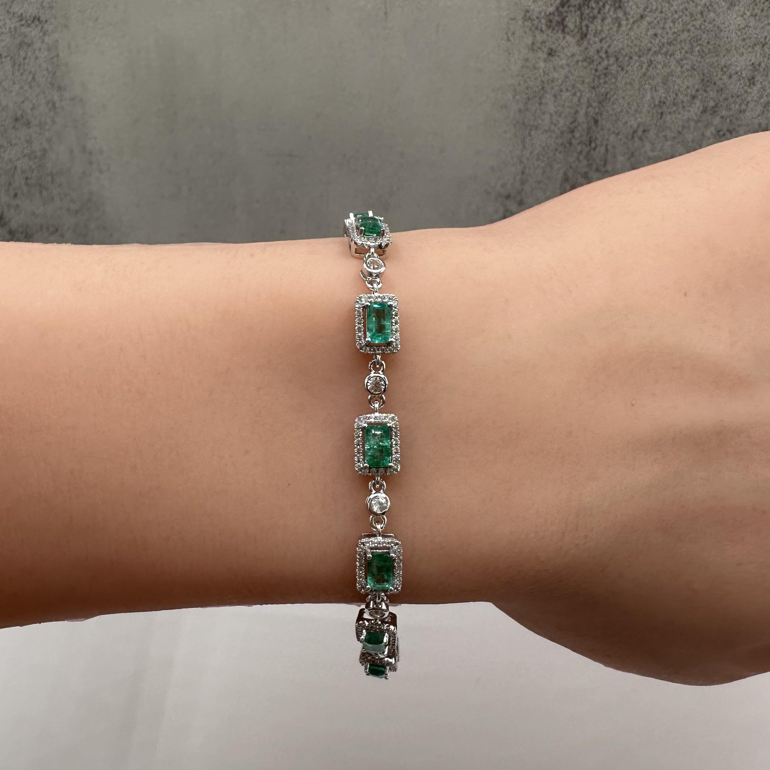 Sterling Silver Emerald Zircon Bracelet 2.46ct 8 Inch Adjustable