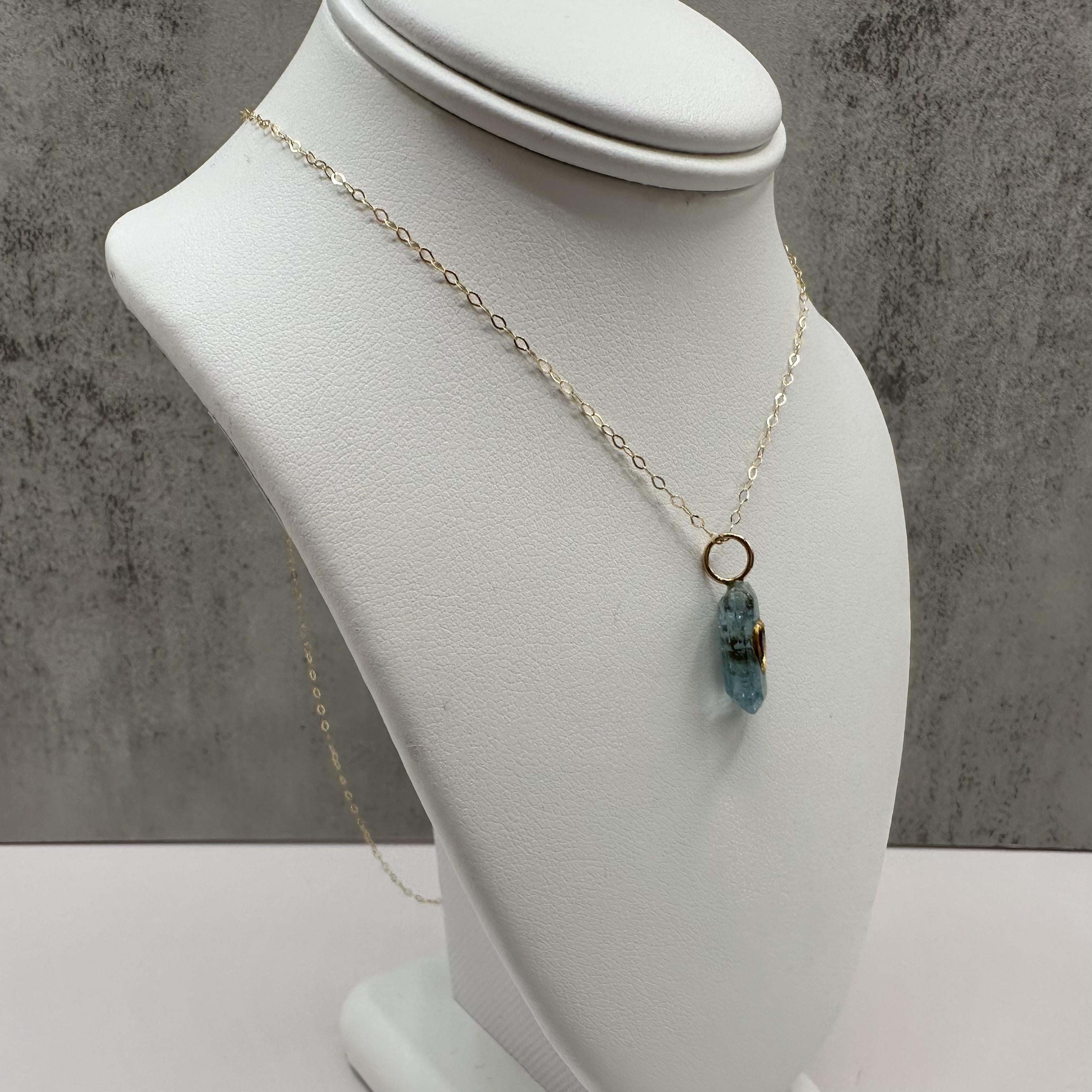 Aquamarine and Garnet Pendant Necklace in Yellow Gold