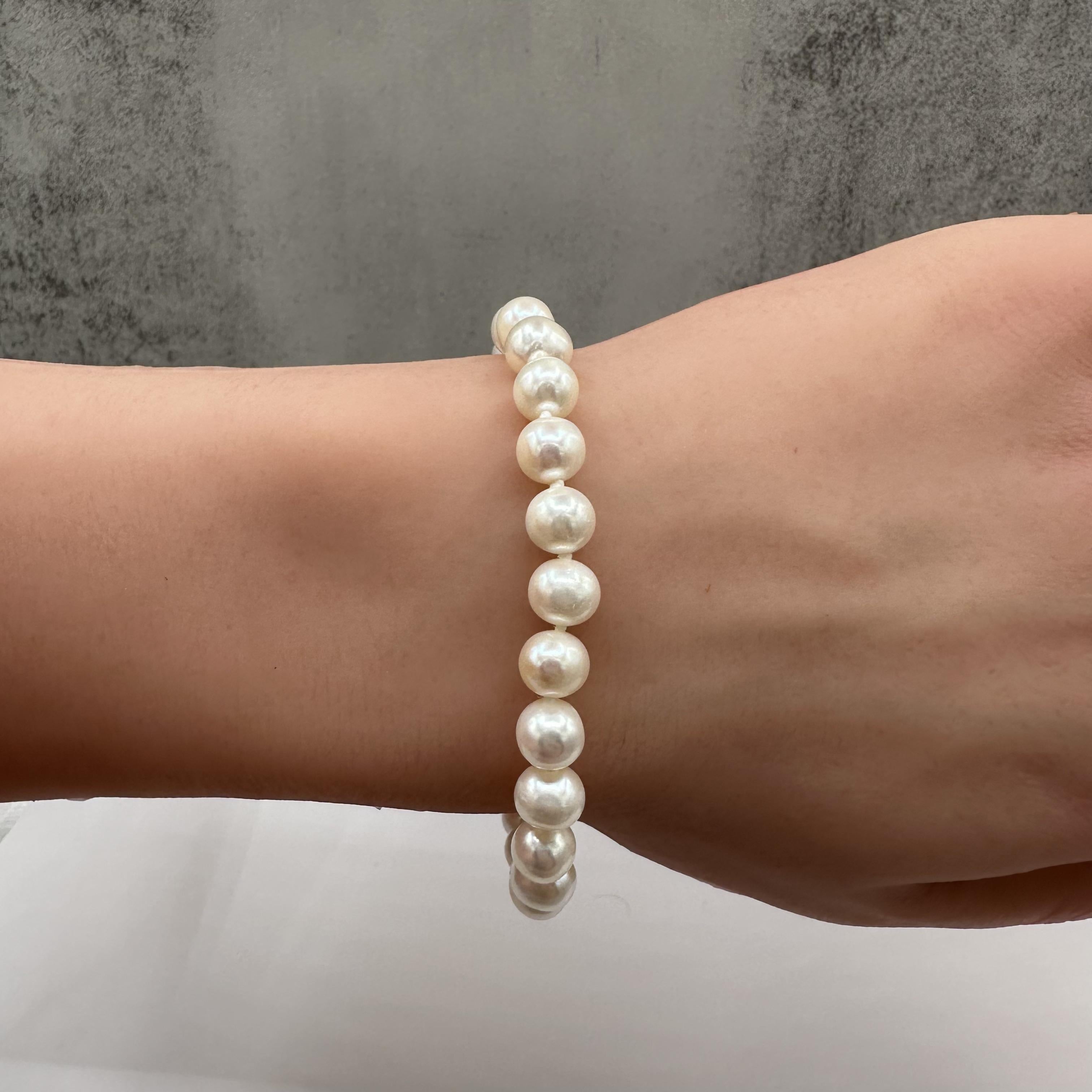 10K Yellow Gold Pearl Bracelet 7.2mm Round Pearls 7.375” 12g