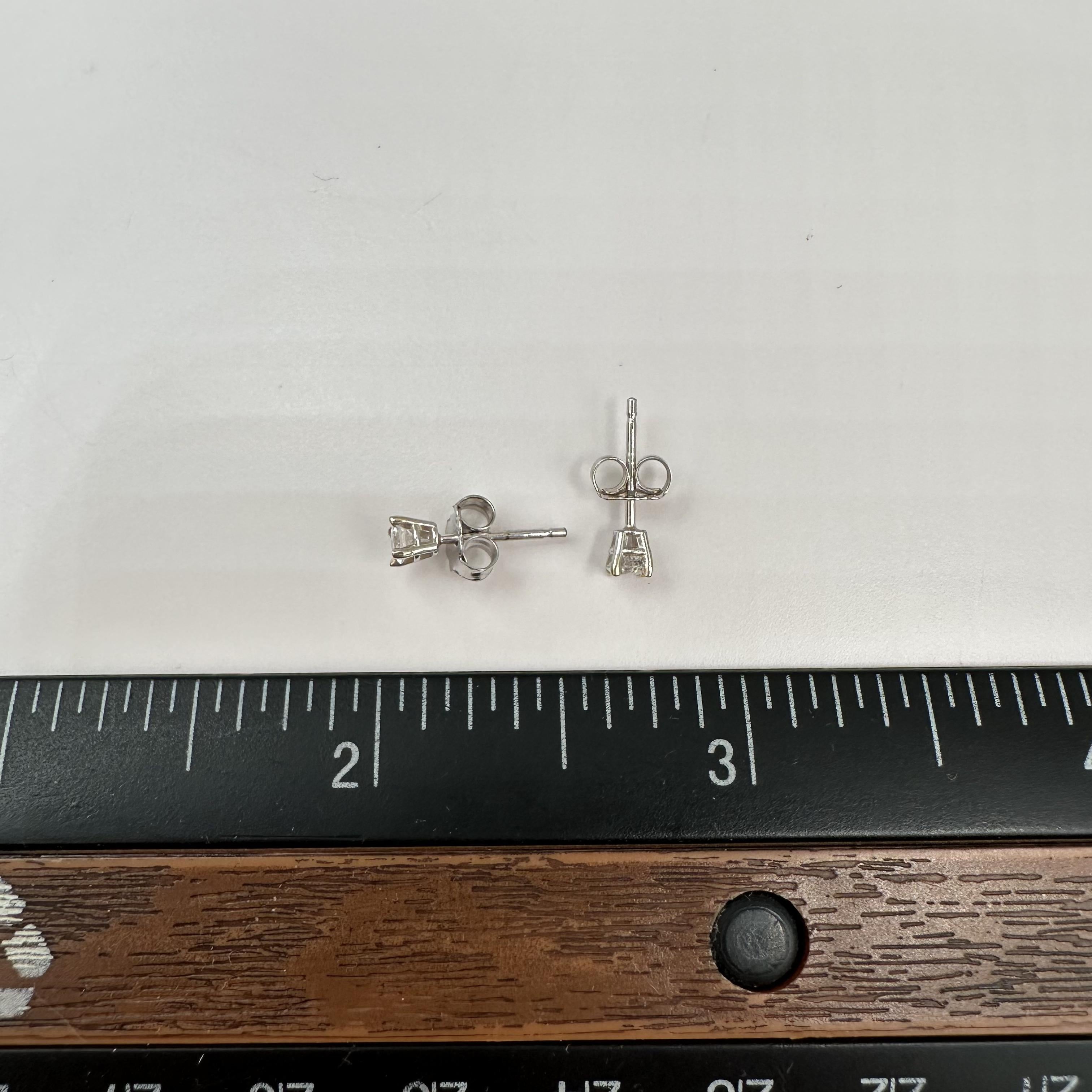 14K White Gold Natural Diamond Stud Earrings 0.20ct GH SI