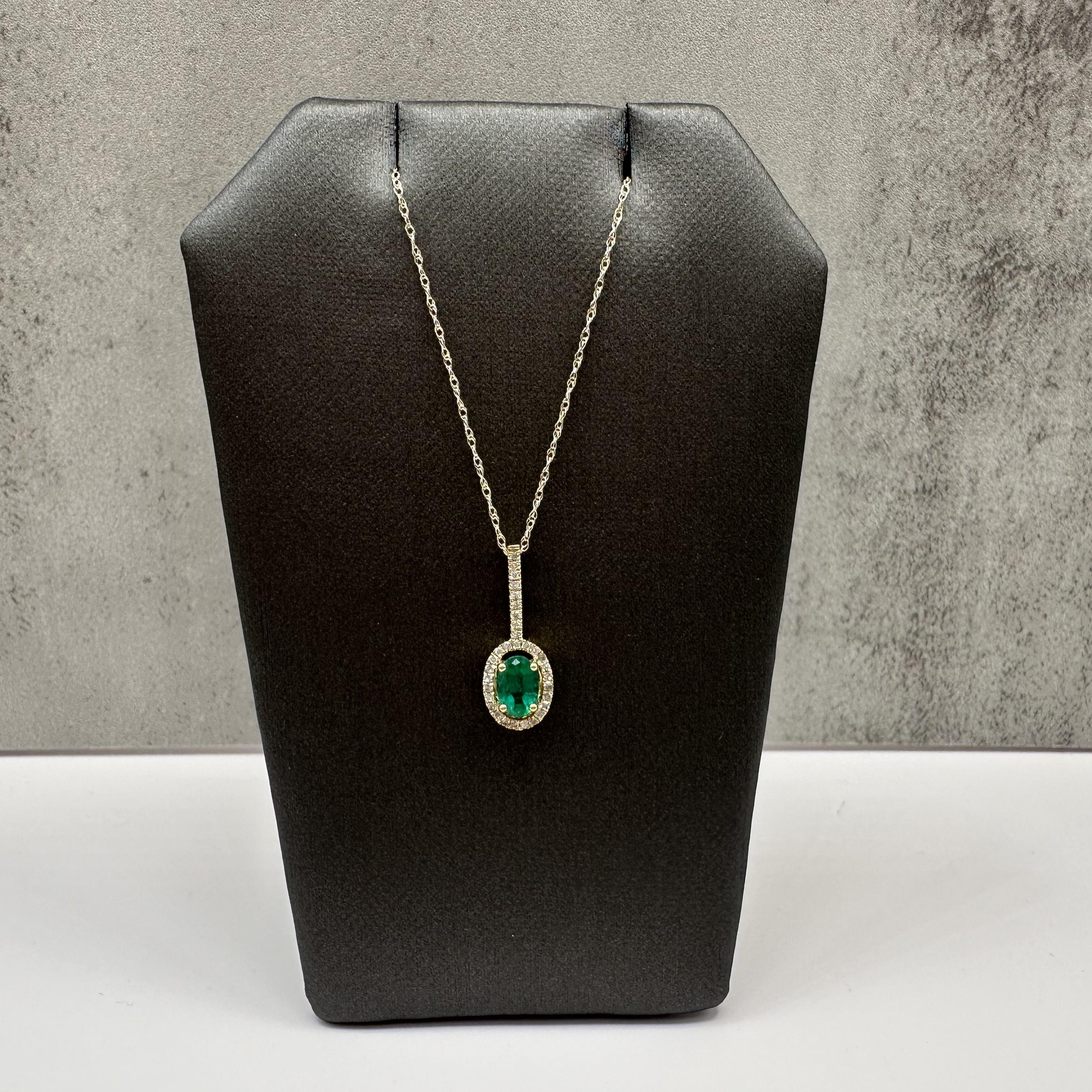 10K Yellow Gold Emerald Diamond Necklace 0.12ct 18 Inch
