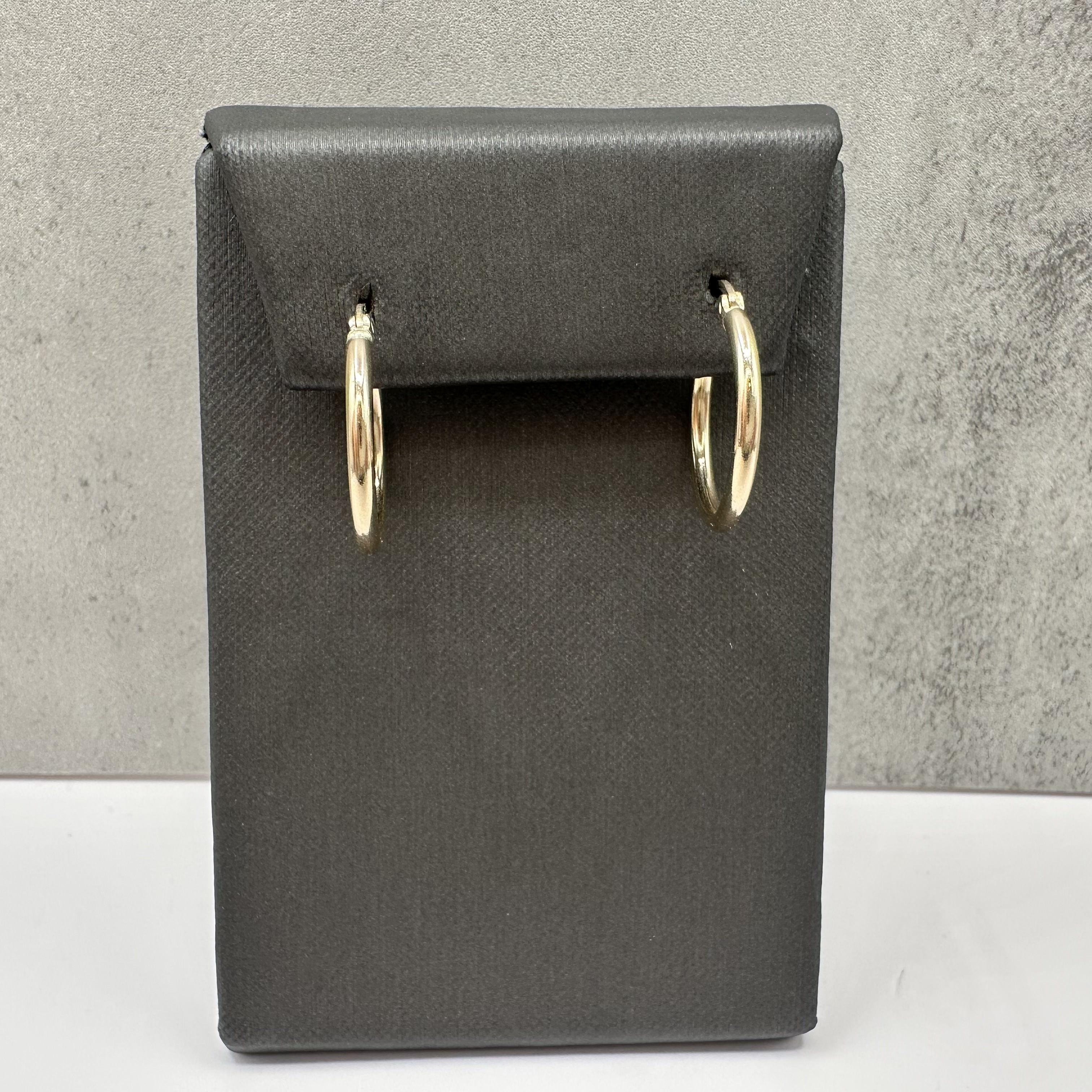 ube Hoop Earrings 14kt Yellow Gold 20mm 2.1mm 1.5g Hollow New