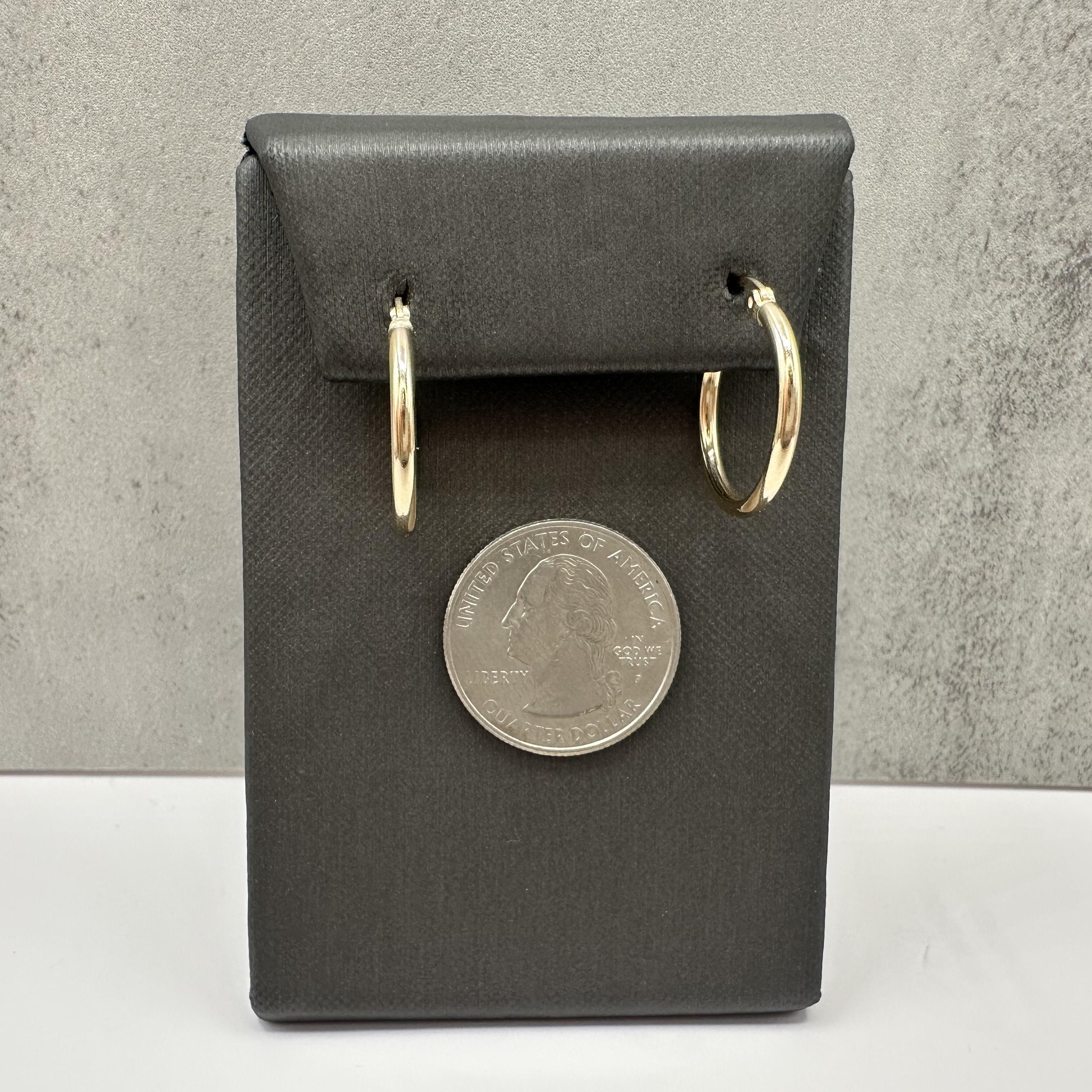 ube Hoop Earrings 14kt Yellow Gold 20mm 2.1mm 1.5g Hollow New