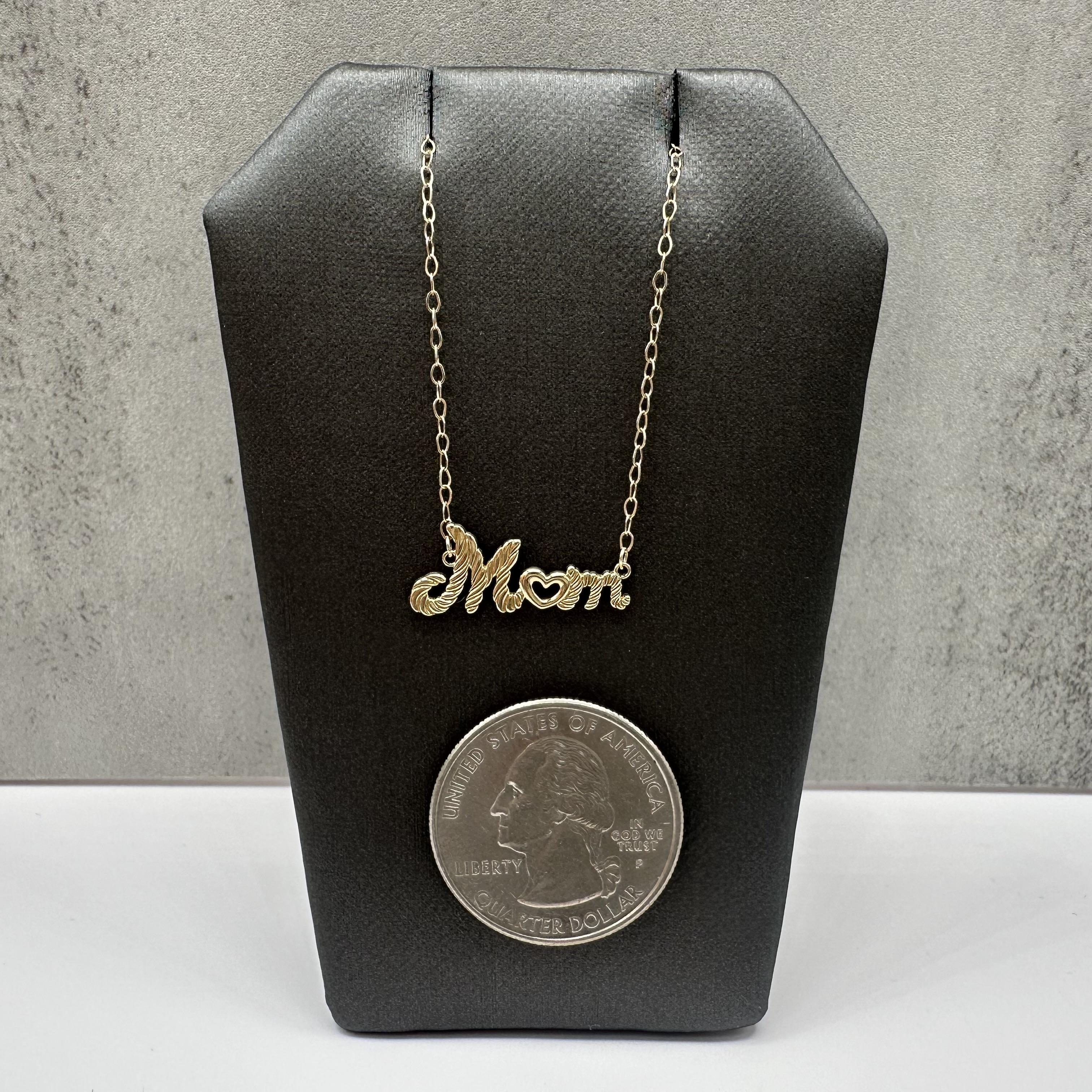 Mom Necklace 10kt Yellow Gold 18in Lobster Clasp New