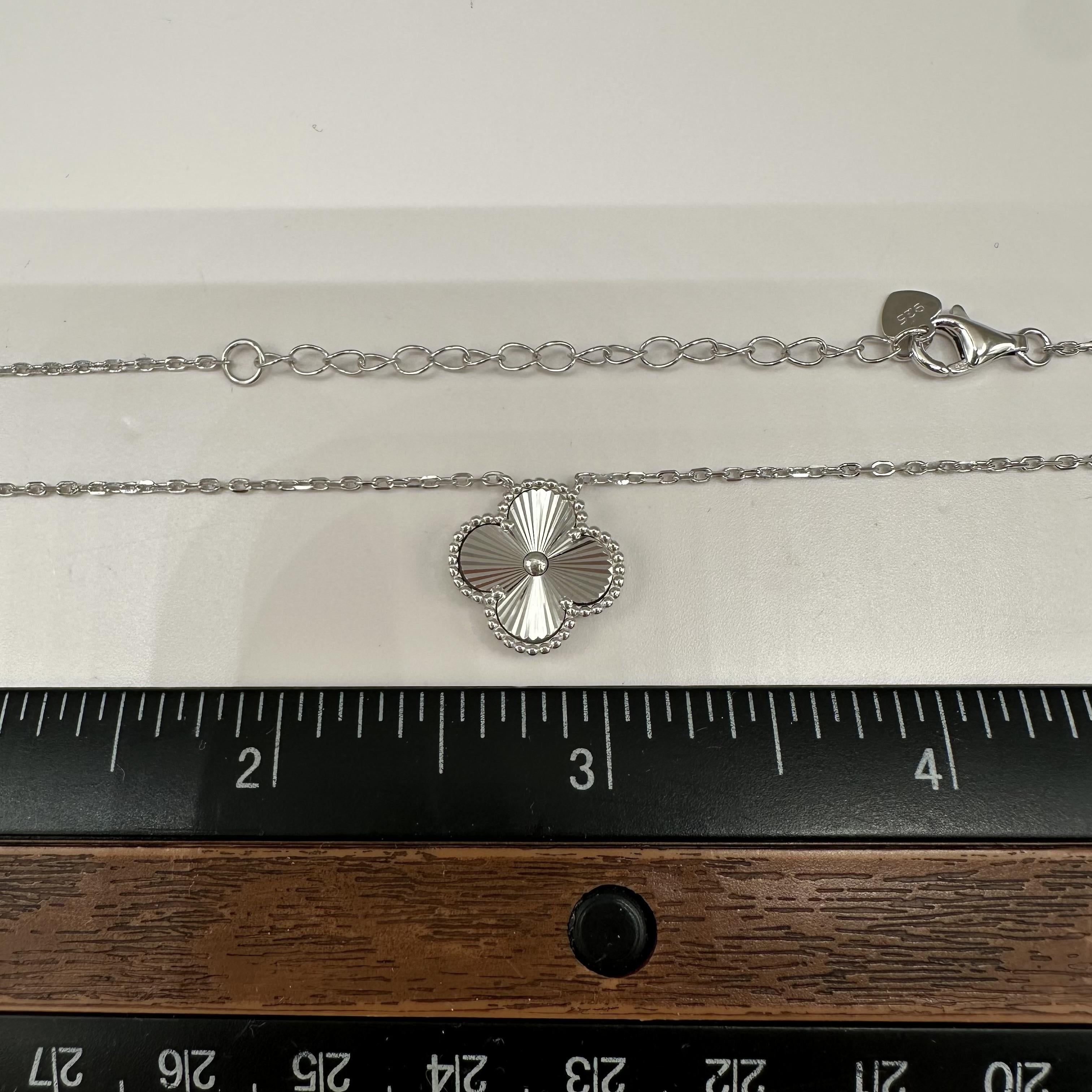 Clover Style Necklace Sterling Silver Adjustable 16 18in New