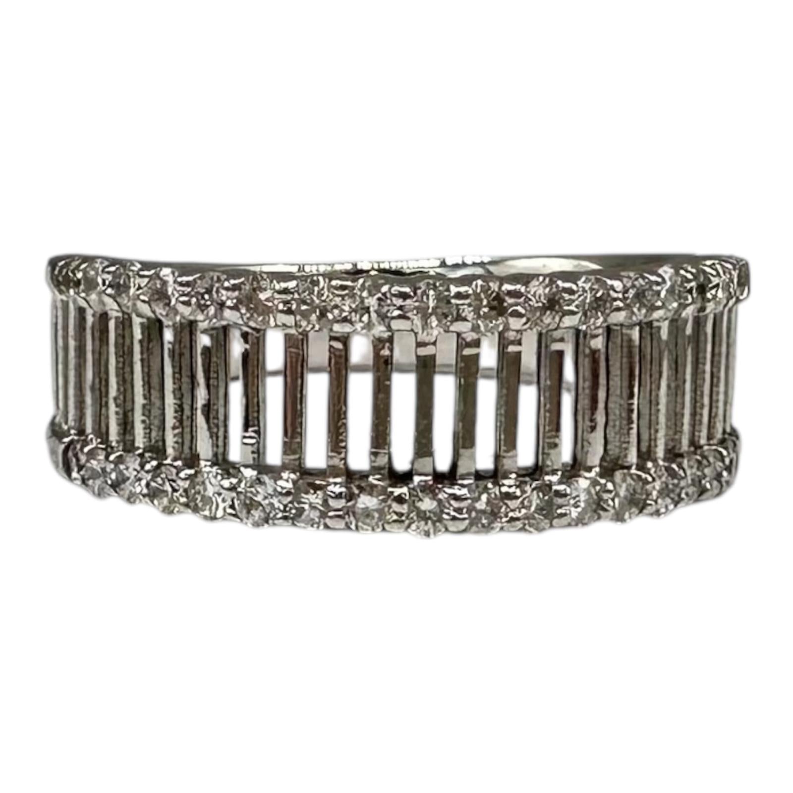 0.35ctw Natural Diamond Bar Ring 18K White Gold Size 6.25