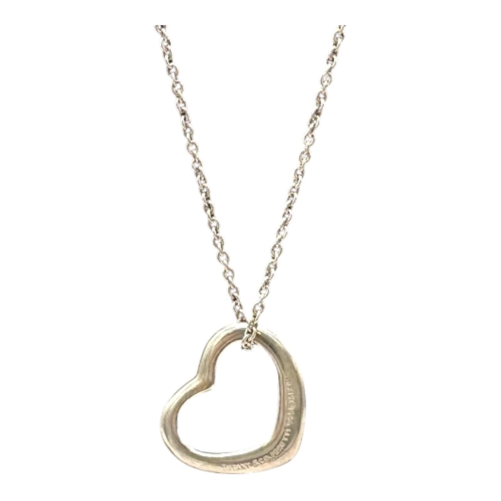 Designer Tiffany Co Peretti Heart Pendant Necklace Sterling Silver Estate