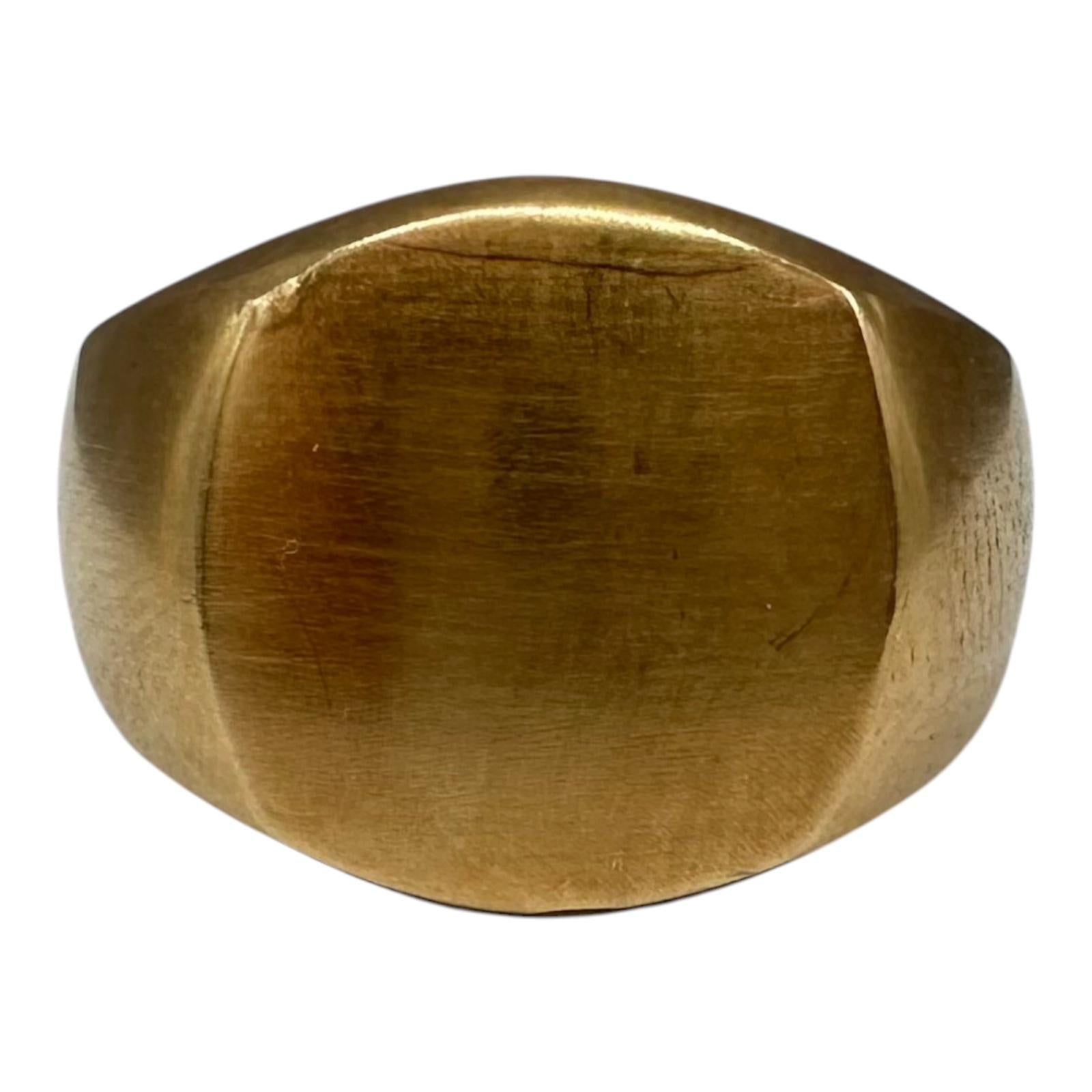 Designer David Yurman Signet Ring 18kt Yellow Gold Size 5 With Pouch