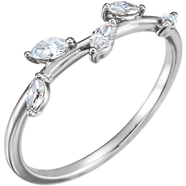 14K White 1/4 CTW Diamond Leaf Ring