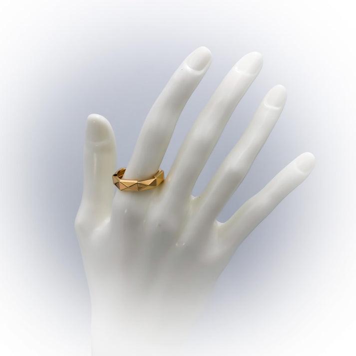 GUCCI 18k Yellow Gold Link to Love Studded Ring w/ Box and Pouch Size 10