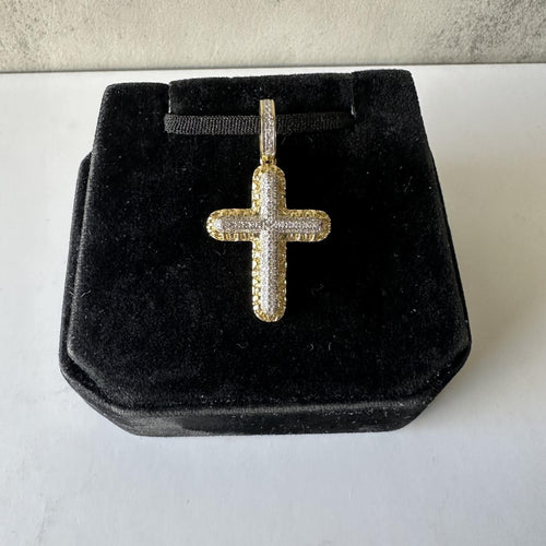 Diamond Cross Pendant in 10kt Gold