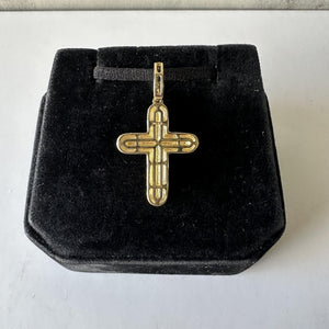 Diamond Cross Pendant in 10kt Gold