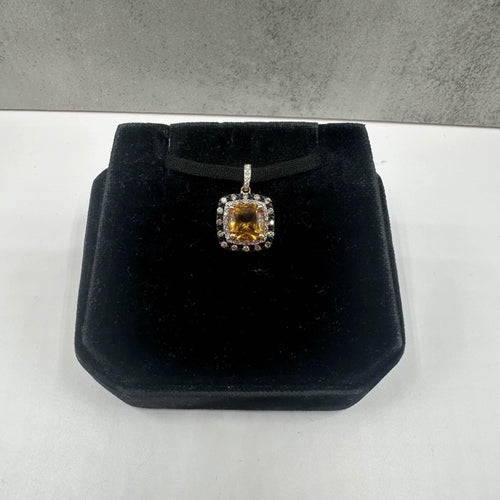 Estate Citrine & Diamond Pendant in 10kt Yellow Gold -7.1mm Citrine, 0.10ctw Dia