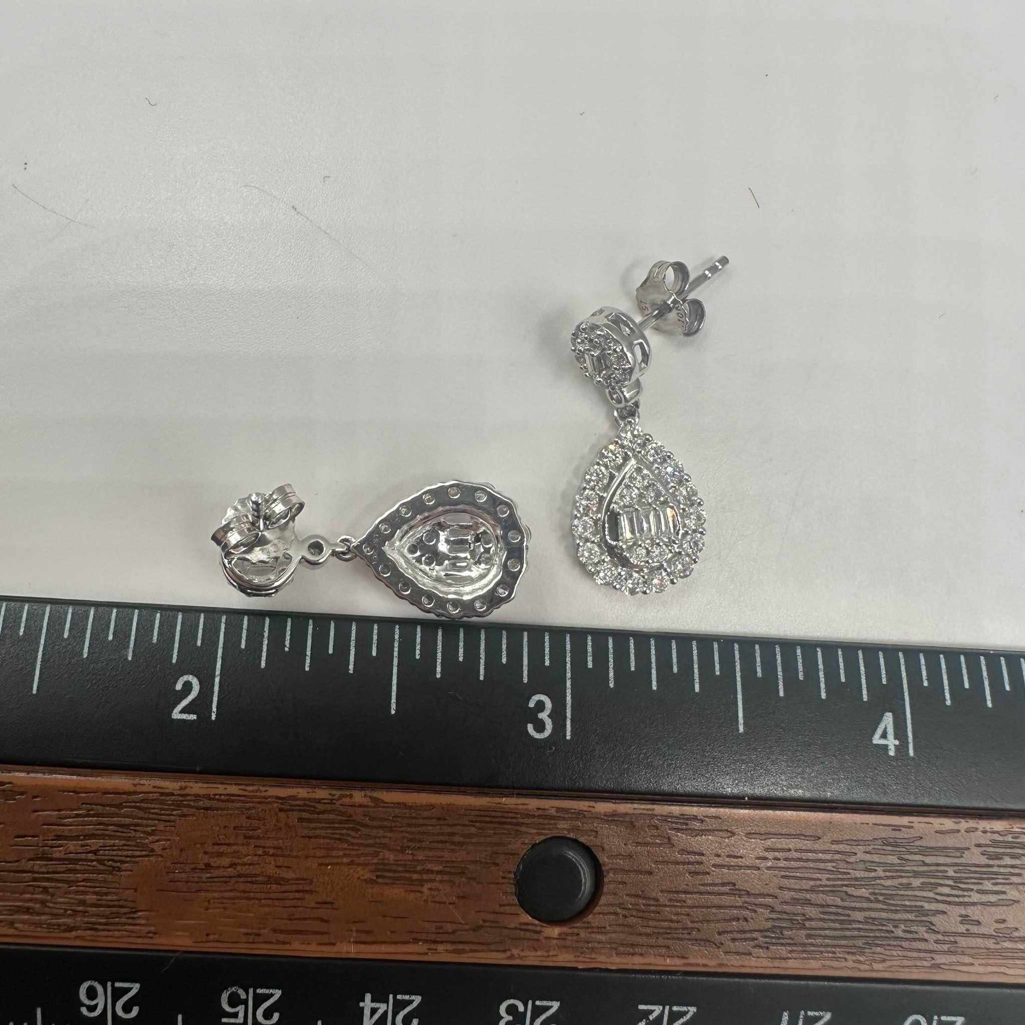 Diamond Drop Earrings 10K White Gold 1ctw GH SI Baguette Round Diamonds