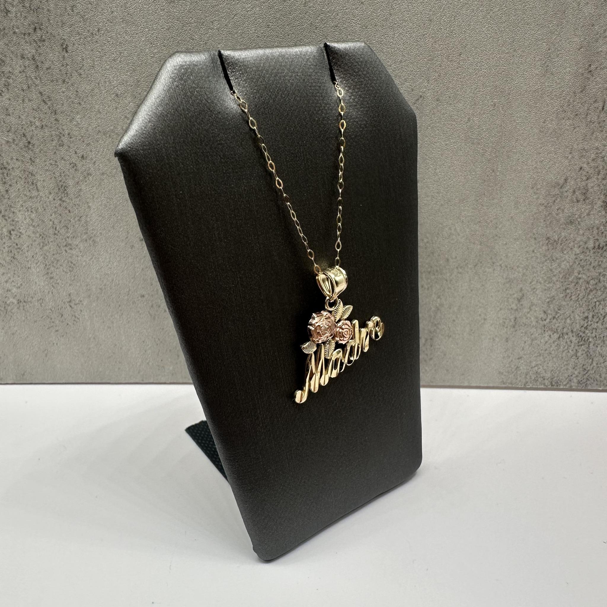 Madre Flower Necklace in 14kt Yellow Gold – 18in, New