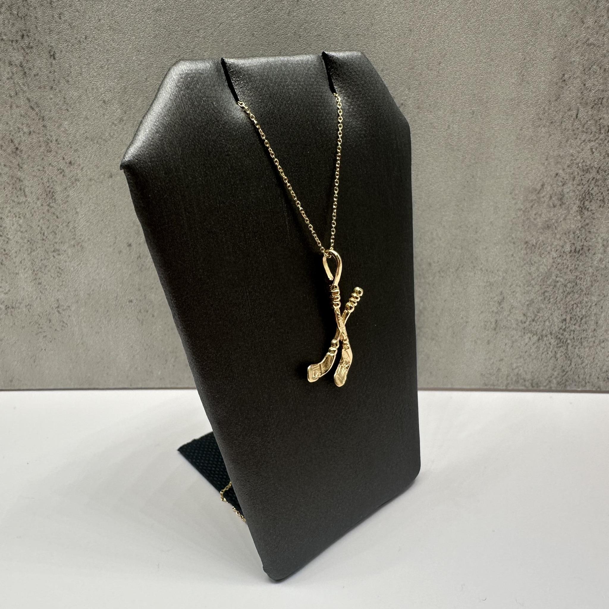 Golf Iron Pendant Necklace in 14kt Yellow Gold – 20in, Pre-Loved