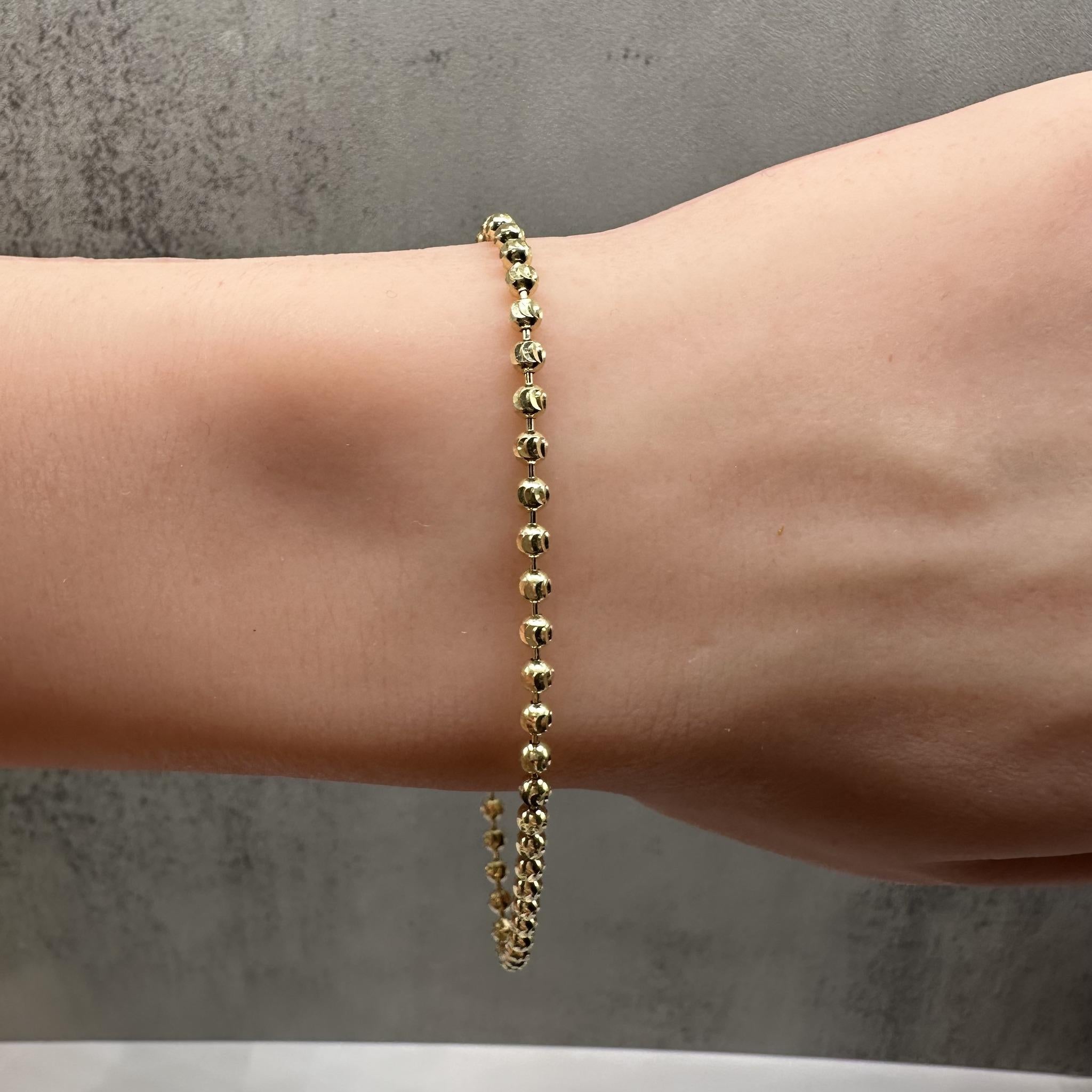 Moon Cut Ball Bracelet in 14kt Yellow Gold 2.9mm 8"