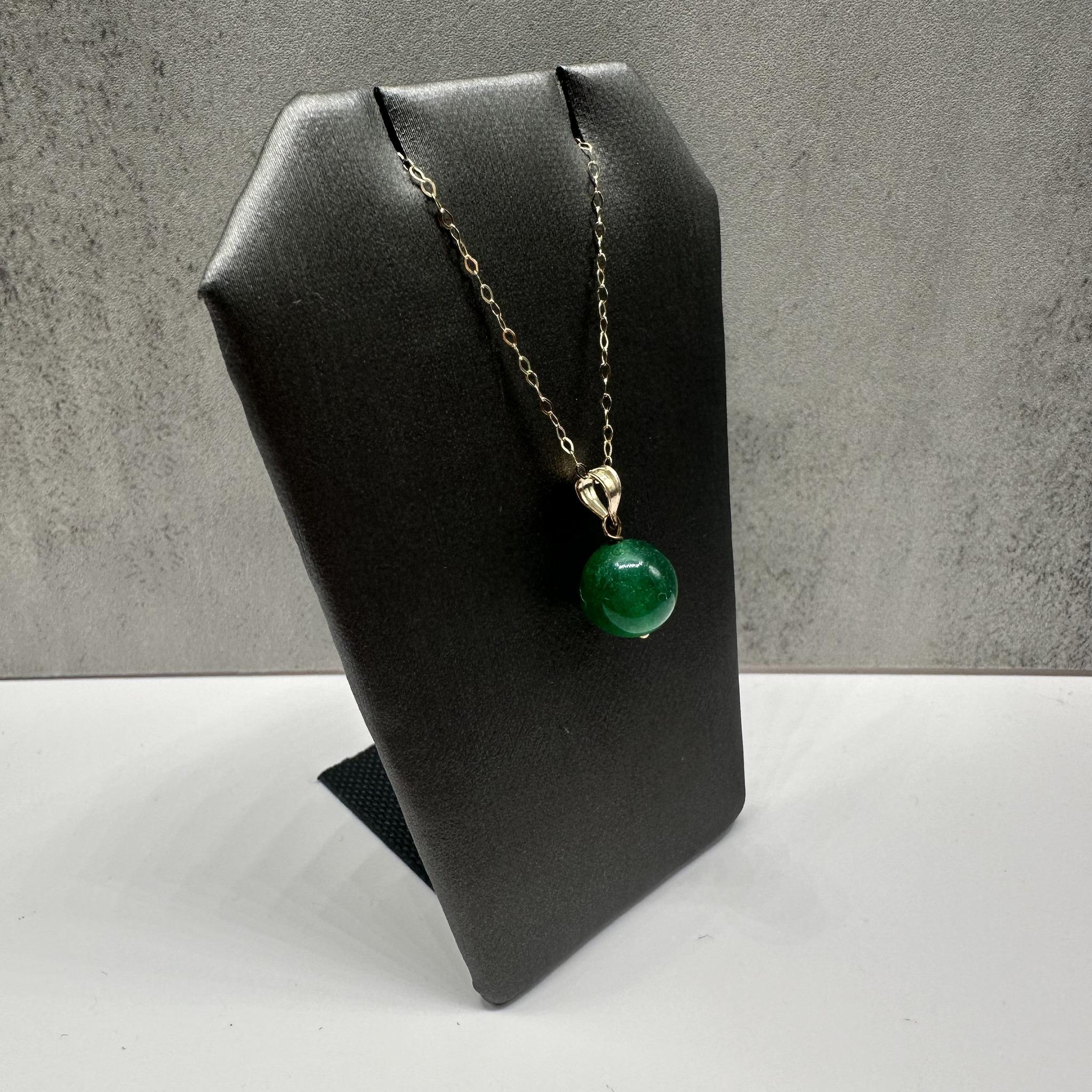 Malachite Pendant Necklace in 14kt Yellow Gold – 10mm, 18in, New
