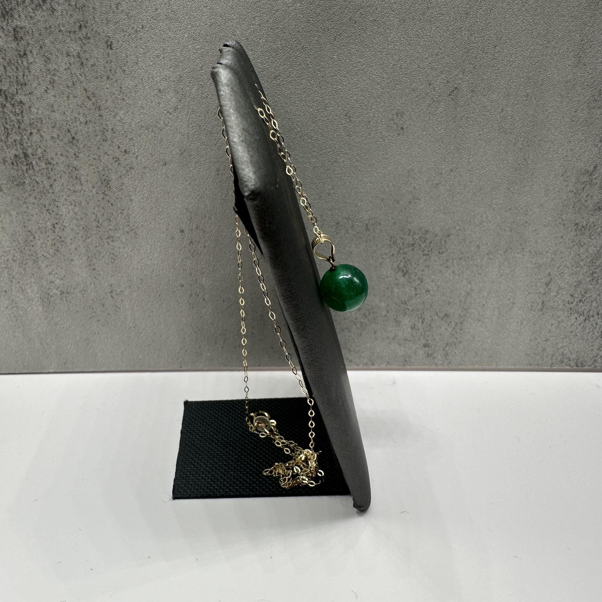 Malachite Pendant Necklace in 14kt Yellow Gold – 10mm, 18in, New