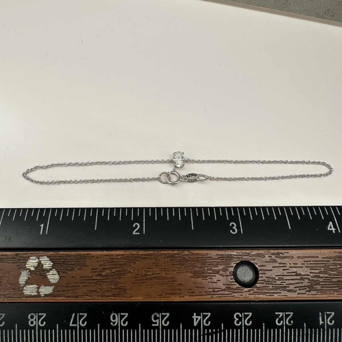Single Diamond Bracelet 14kt White Gold 0.10ct GH SI Oval