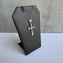 Load image into Gallery viewer, 14kt White Gold Cross Necklace - 18&quot; Length, 15/16 x 5/8&quot; Cross, New Condition
