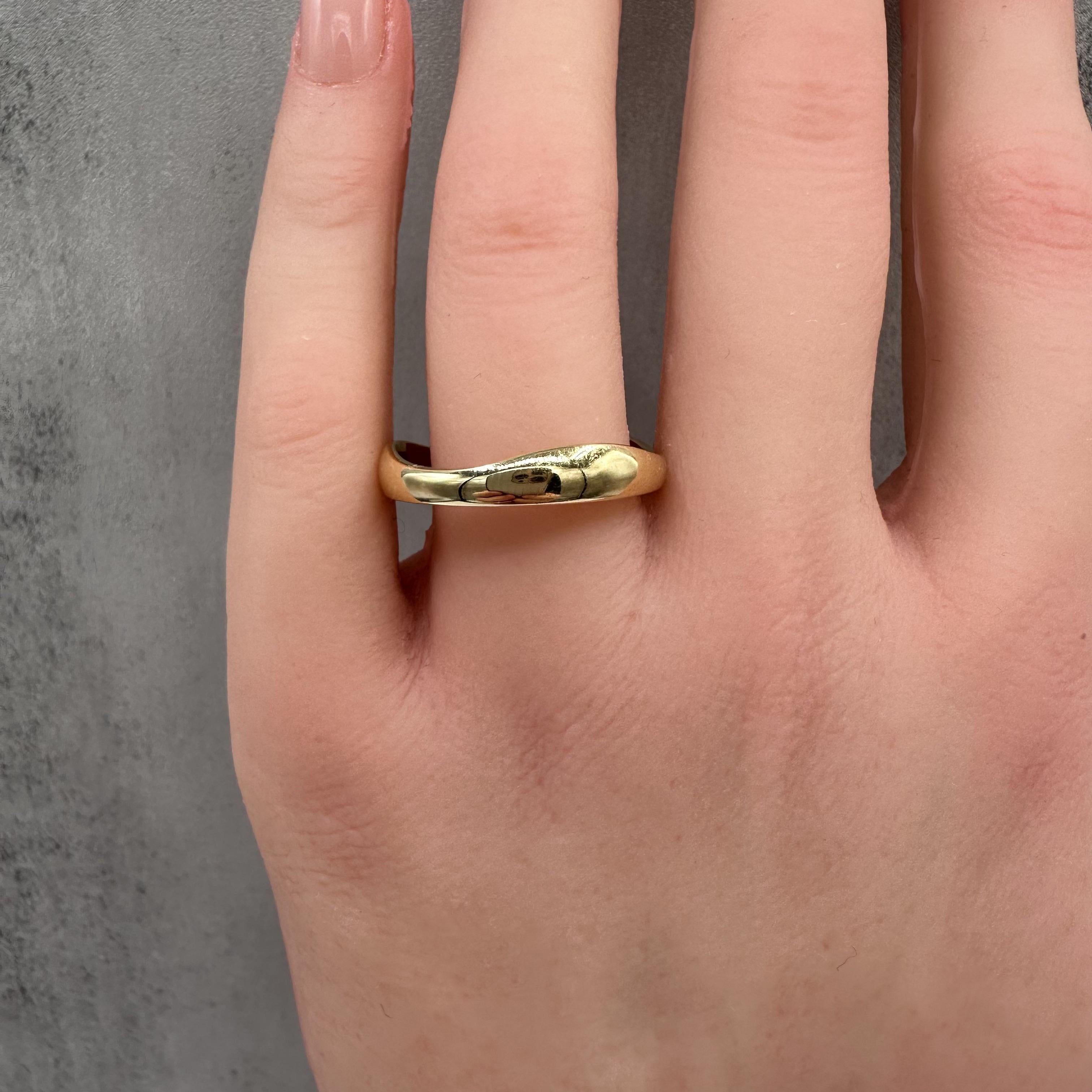 Cartier 18K Yellow Gold Wavy Band Ring Size 11.5 5.2g
