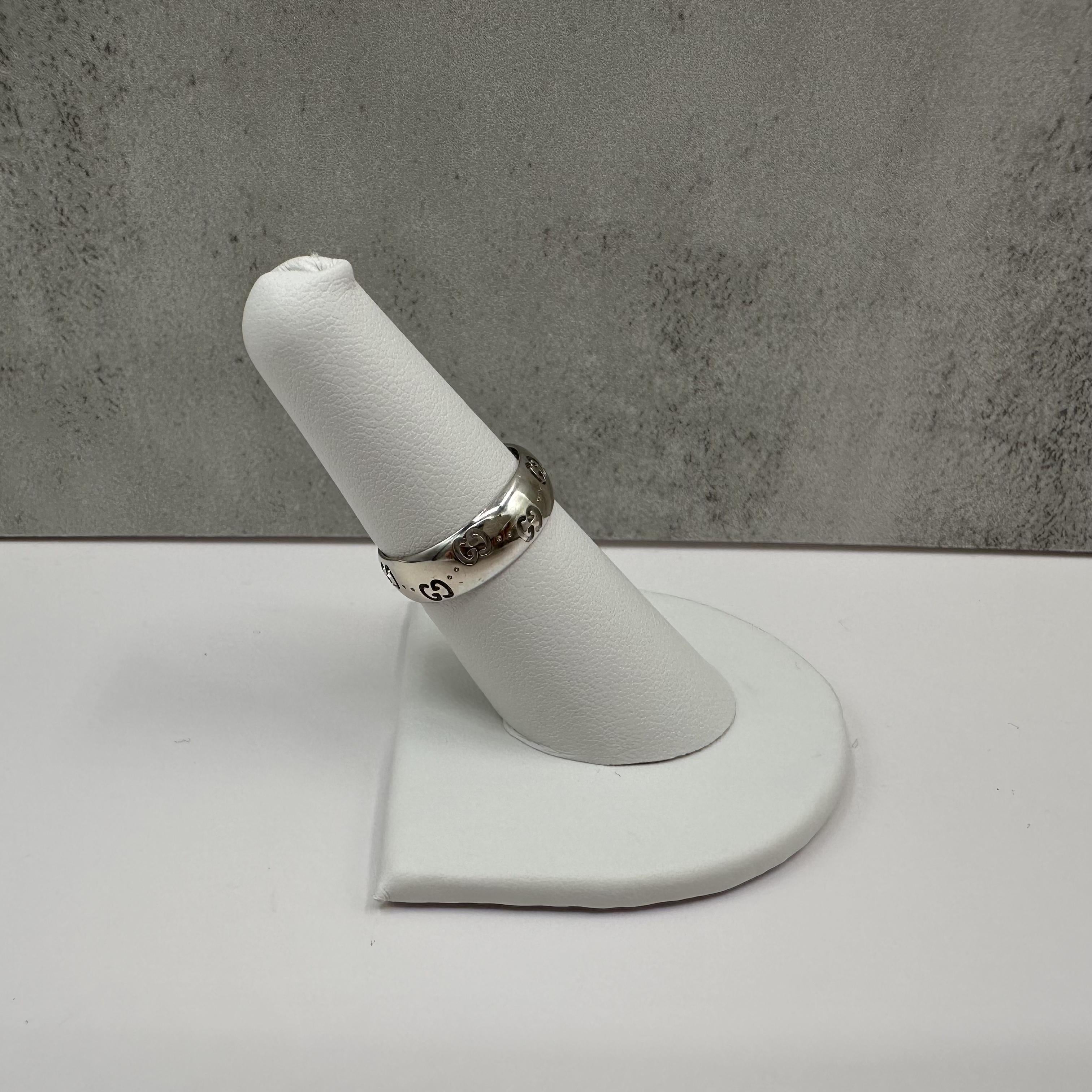Gucci Icon 18K White Gold GG Wide Ring 6mm Size 6.75