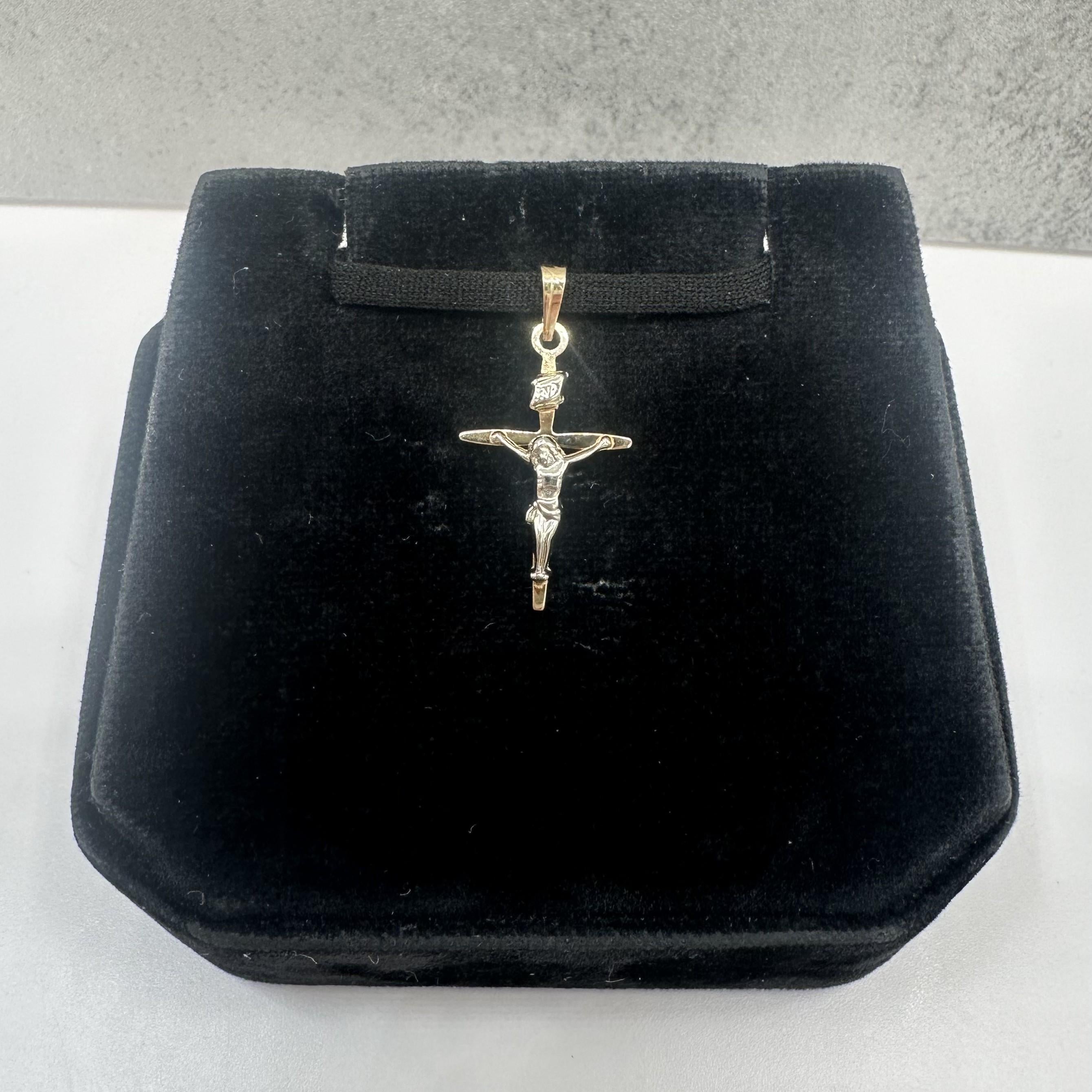 14K Two Tone Gold Crucifix Pendant White Yellow 0.35g