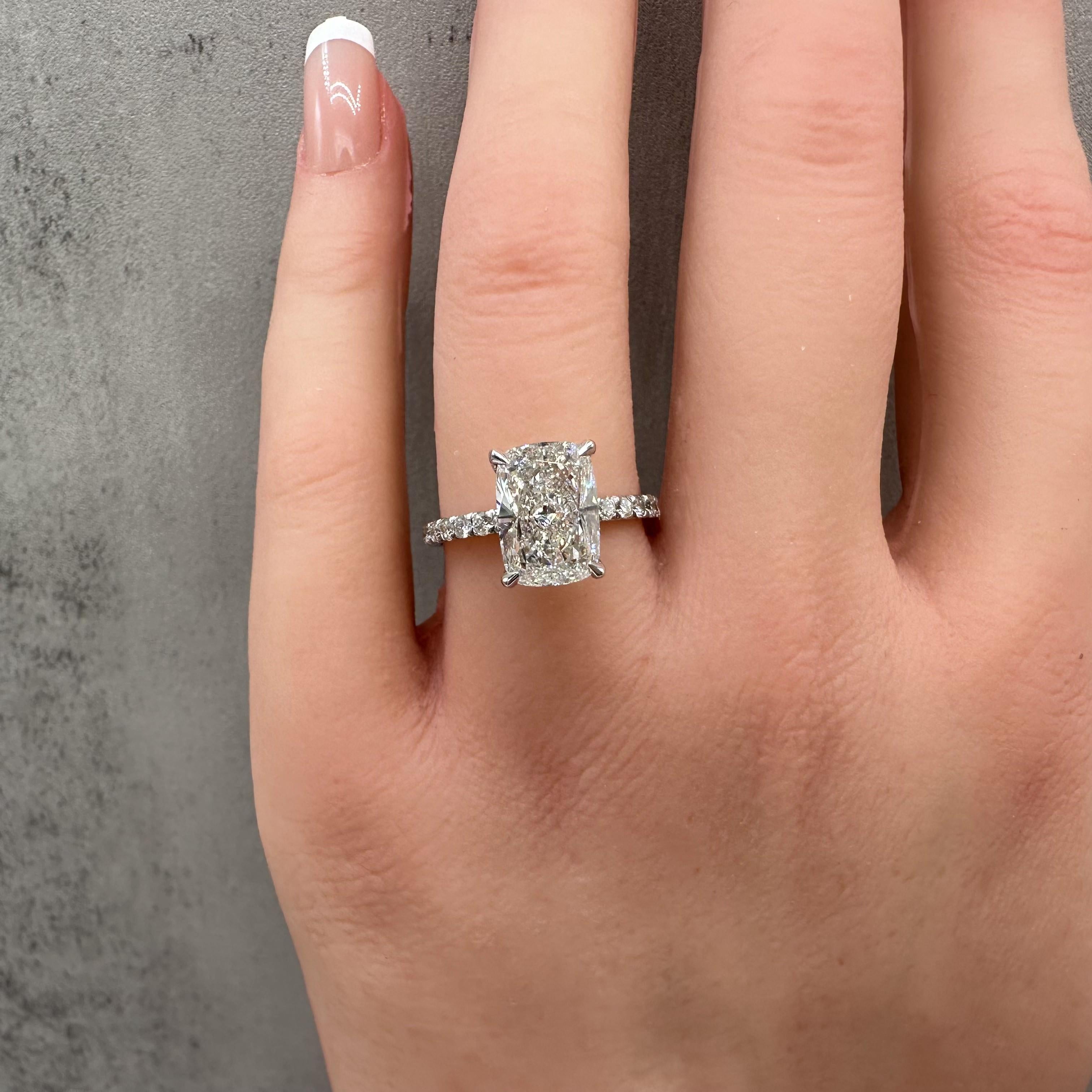 3.44ct Elongated Cushion Lab Diamond Ring IGI G VVS2 14K White Gold