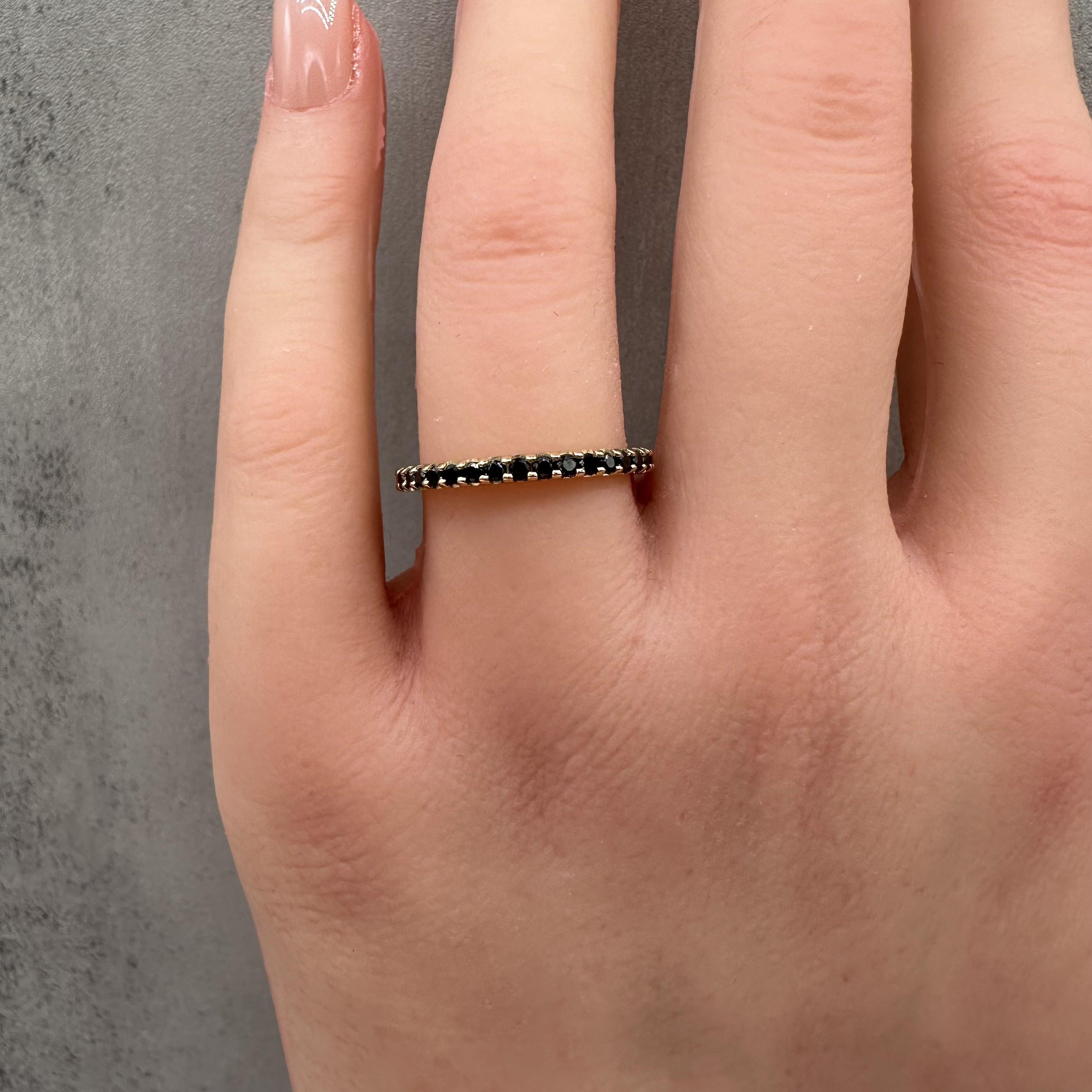 0.25ctw Black Diamond Half Eternity Ring 14K Yellow Gold Size 7
