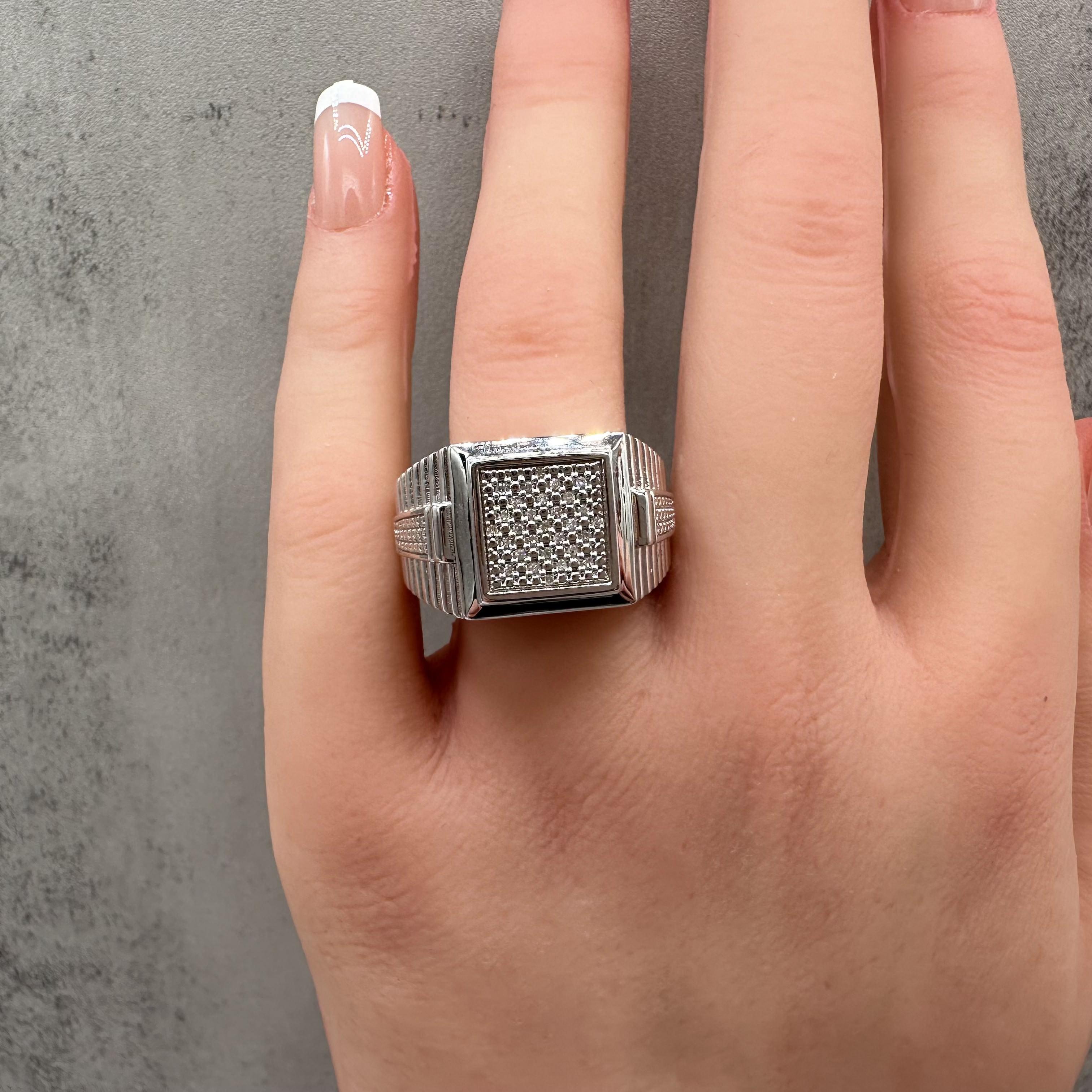 0.10ctw Mens Diamond Ring Sterling Silver Size 10.5
