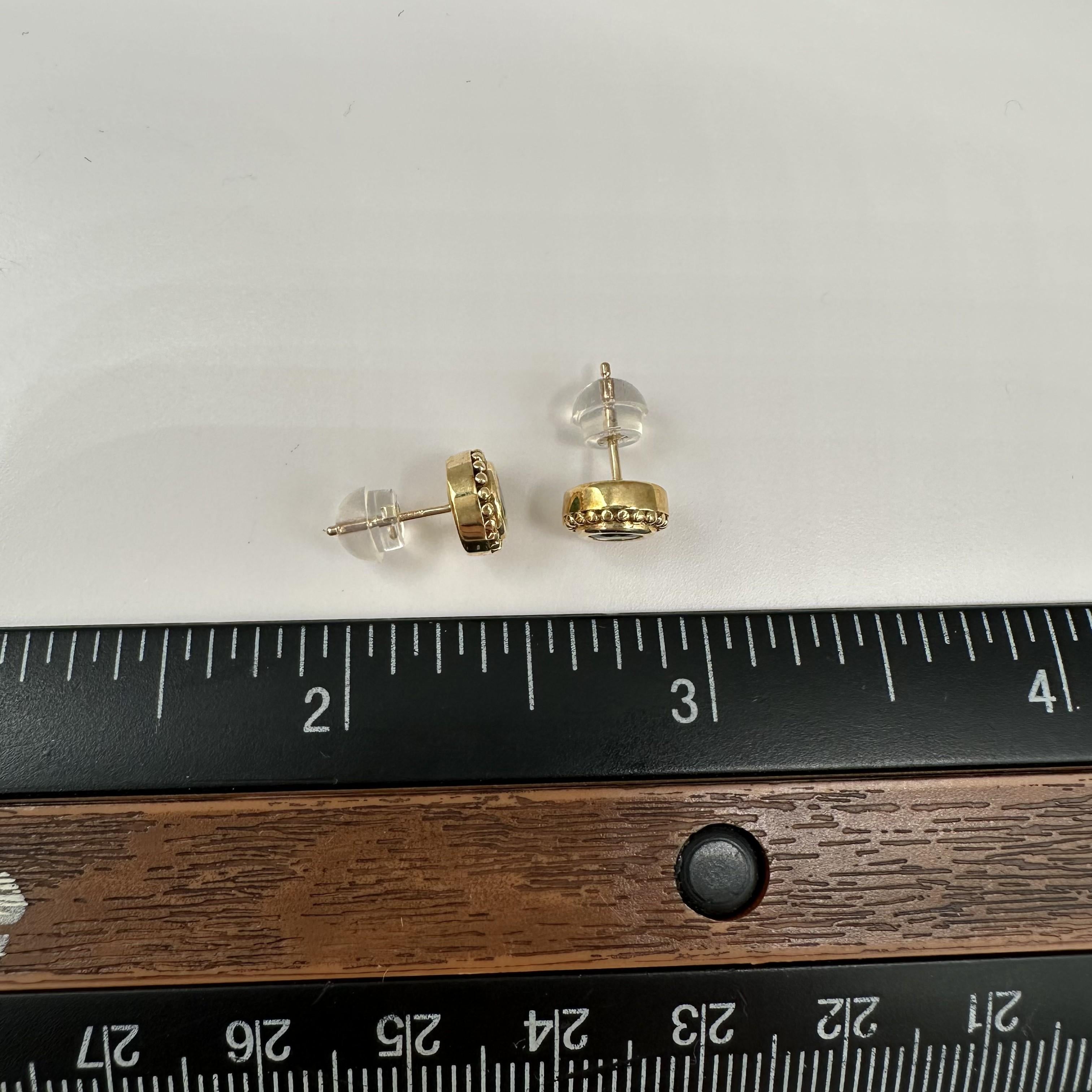 Round Green Emerald Stud Earrings 10kt Yellow Gold 4mm Beaded New
