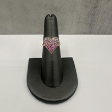 Load image into Gallery viewer, Ombre Pink Sapphire Heart Ring in 14kt Yellow Gold – 0.85ctw Sapphires, Size 6
