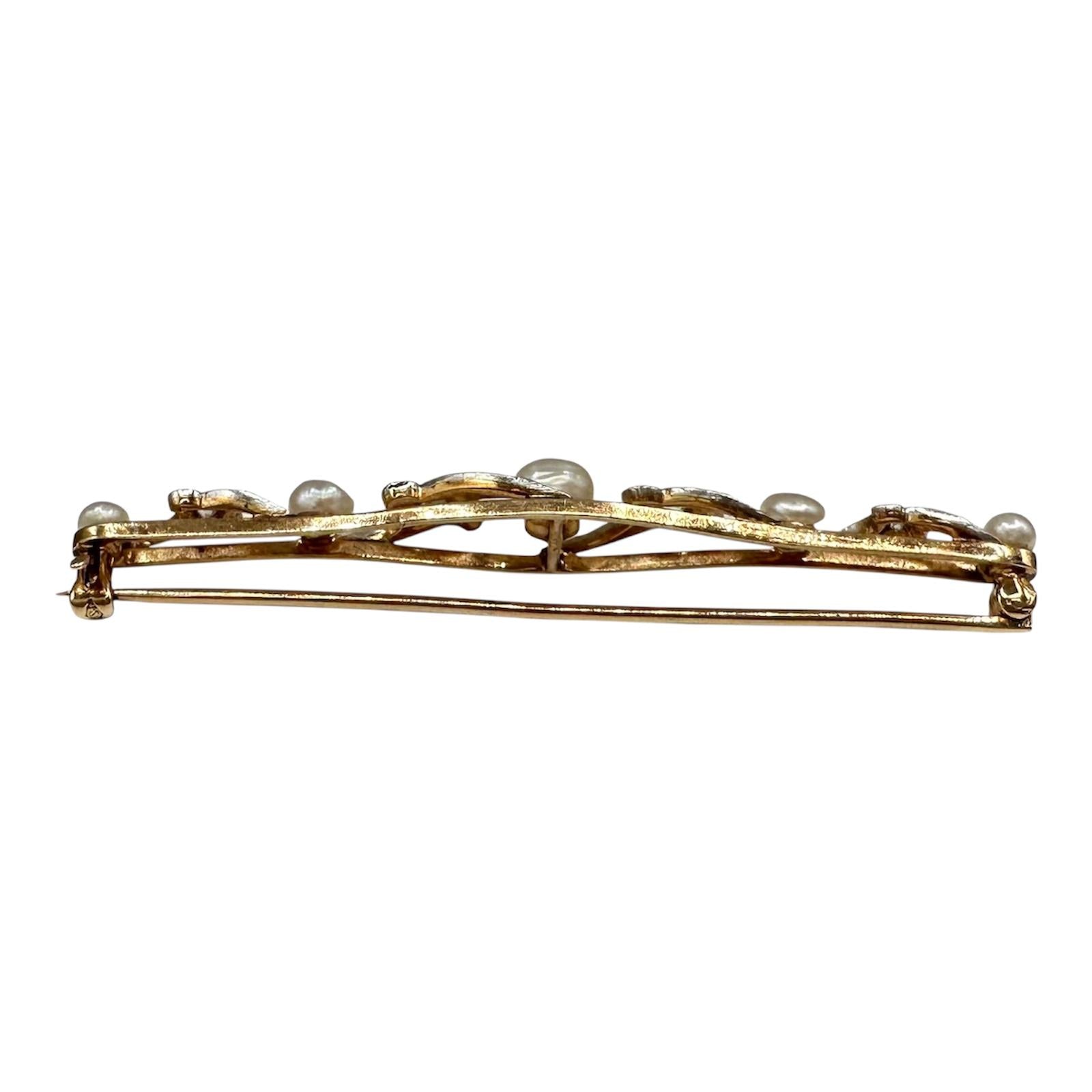 Estate Victorian Pearl and Diamond Brooch in 14kt Yellow Gold – 0.15ct