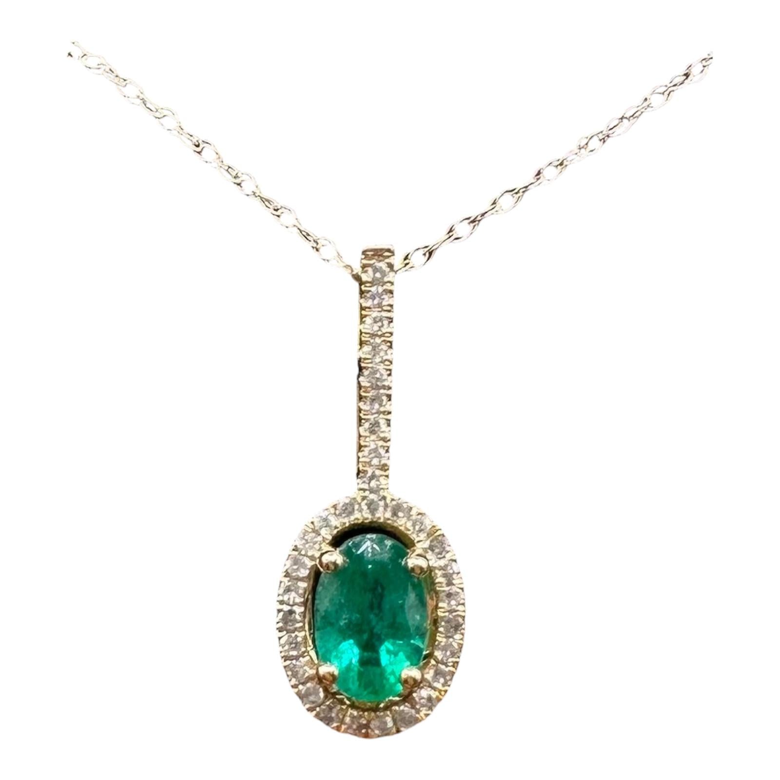 10K Yellow Gold Emerald Diamond Necklace 0.12ct 18 Inch
