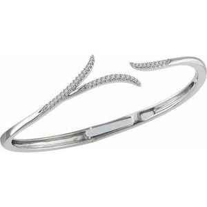 Diamond Claw Hinged Bracelet